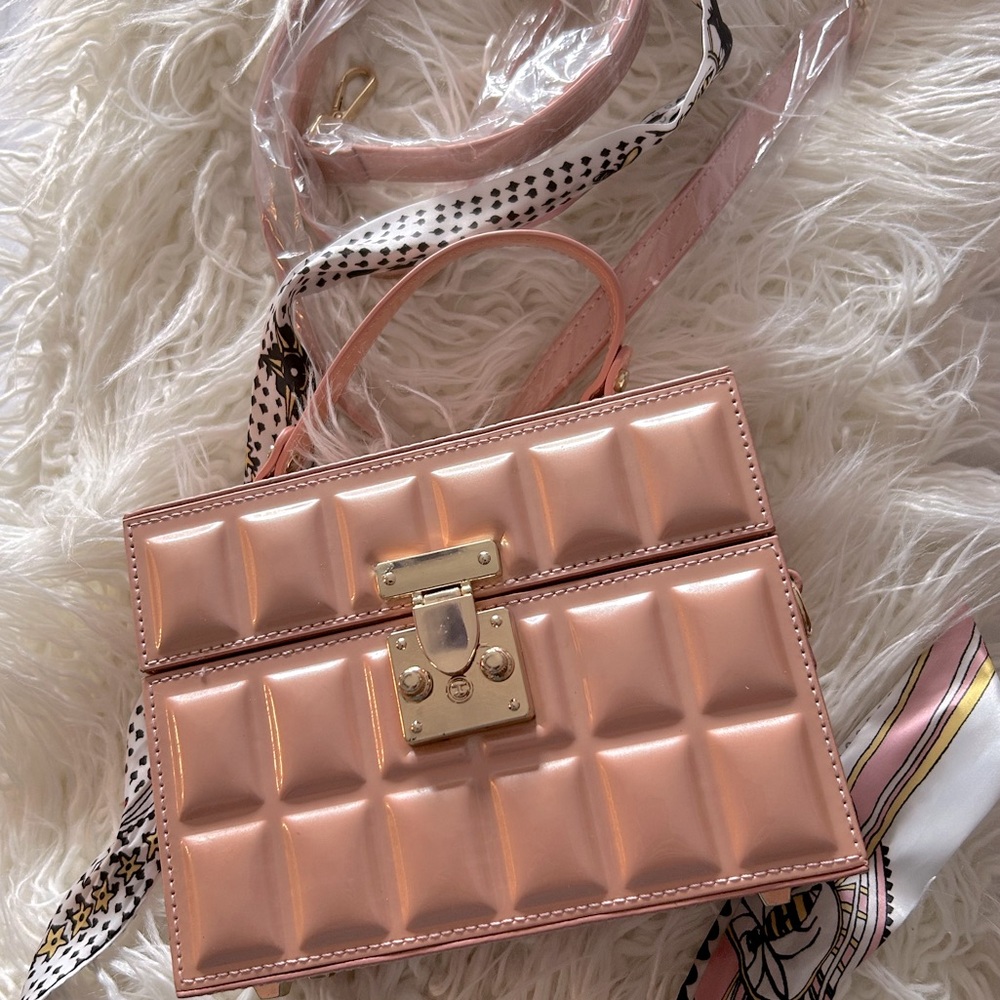 New Nude/Pale Block Handbag